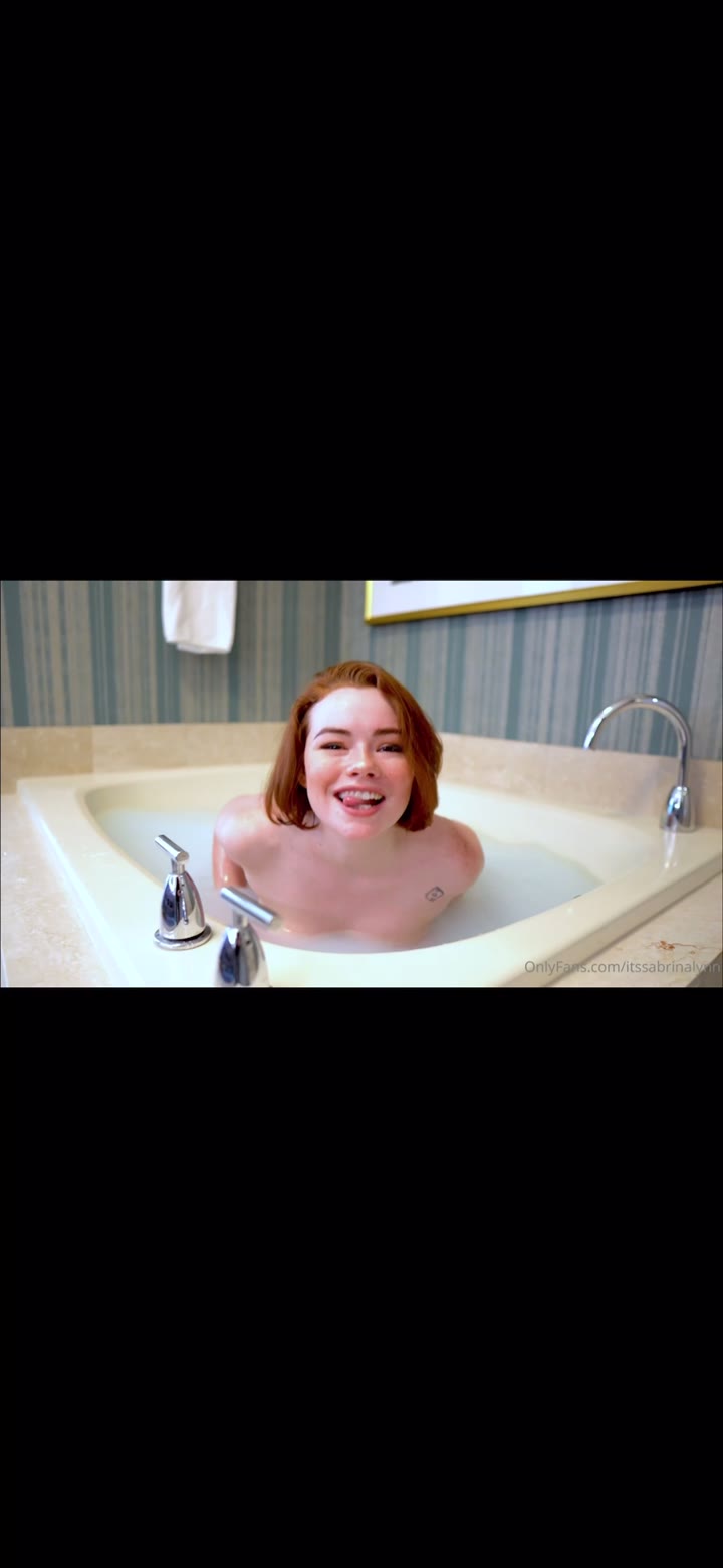 Exposed Naughty Sabrina Lynn Nude Leaked