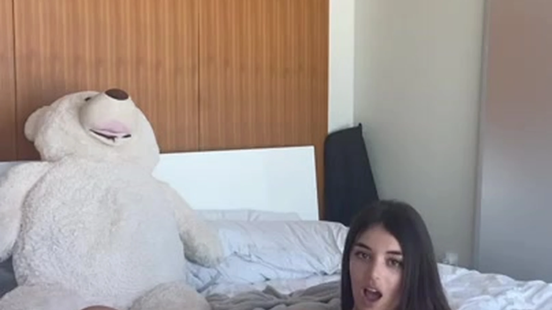 Amber Ajami Cosplay Leaked Video